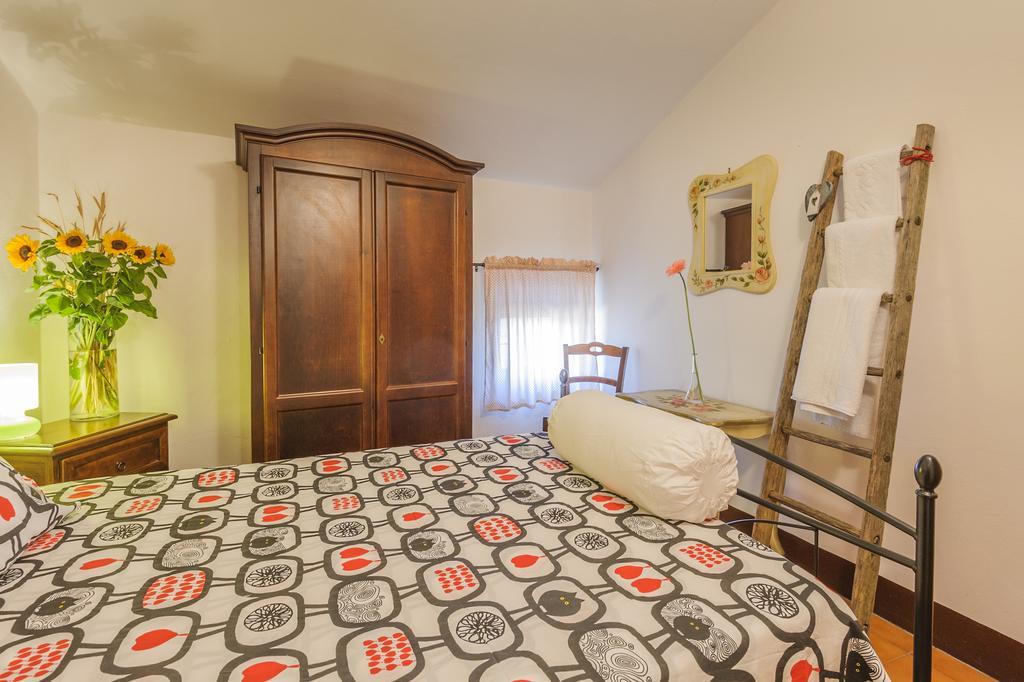 Locanda Di Casalmustia Castelmuzio Rum bild