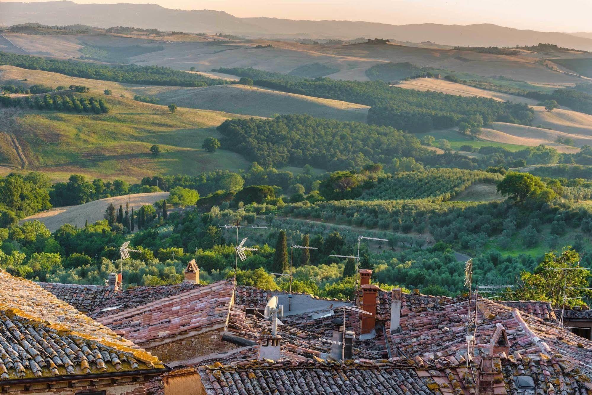 Locanda Di Casalmustia Castelmuzio Exteriör bild